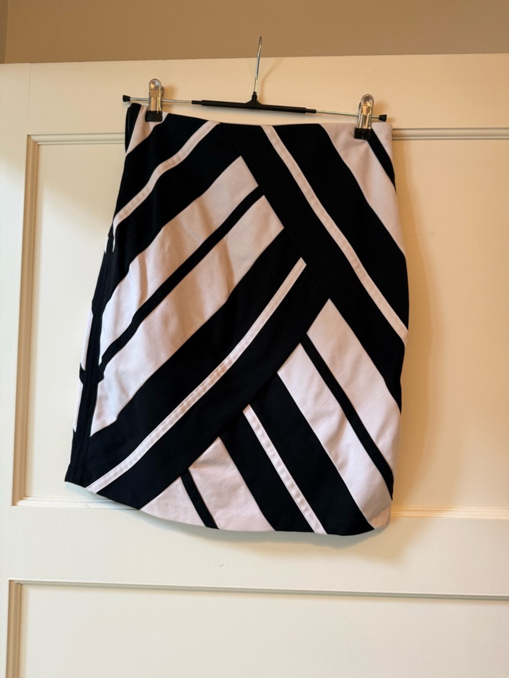 White House Black Market Striped Pencil Skirt - Women